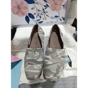 TOMS Women's Printed Alpargata Camo Flats Shoes - Taupe Grey Forest 6M